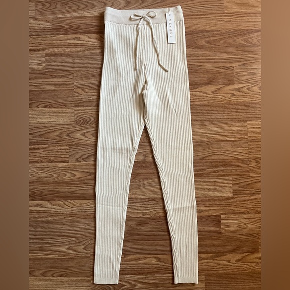 (NEVER WORN) Meshki Cream Ribbed Knit Set - Picture 3 of 10